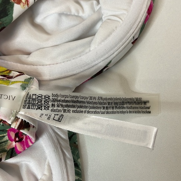 Victoria’s Secret Essential Tropical Bikini Bra Top Push Up No Padding 38C - Picture 7 of 8